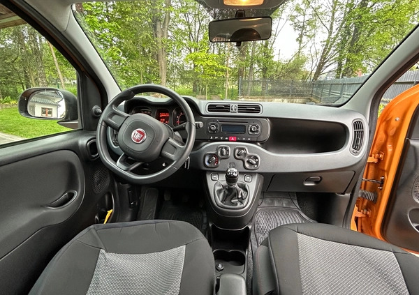 Fiat Panda cena 39900 przebieg: 16300, rok produkcji 2018 z Szepietowo małe 79